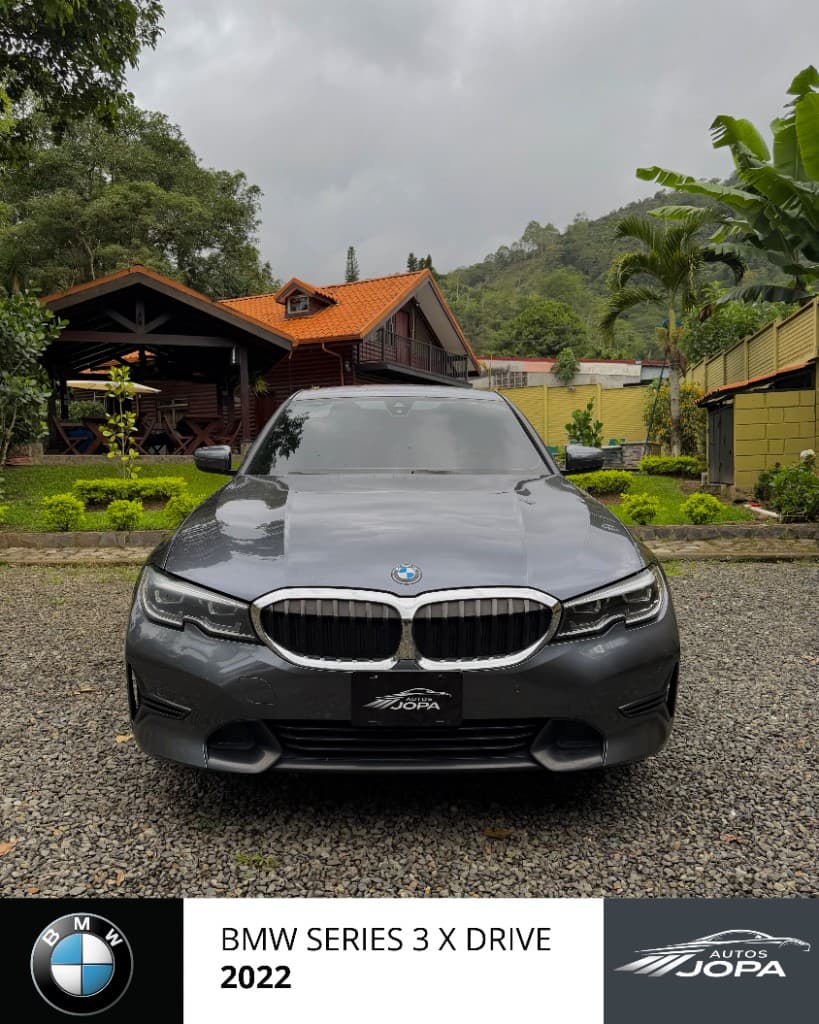 BMW 330i xDrive